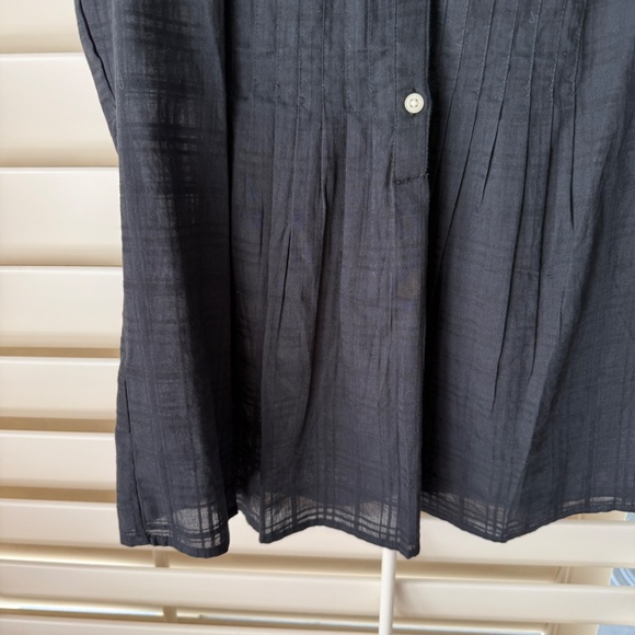 Gap Sleeveless Pintuck Top in Black (Size M) -- NWOT - Picture 5 of 5